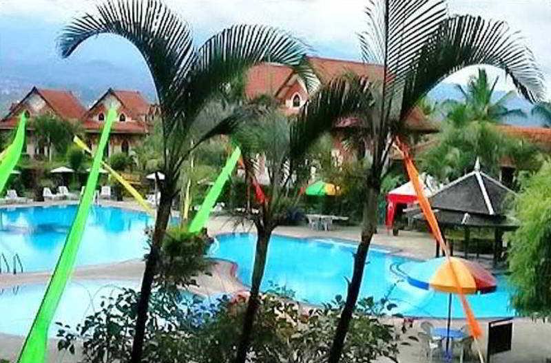 Royal Hotel And Villa Batu Batu  Exterior photo